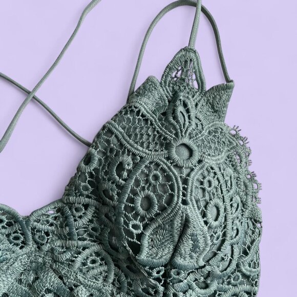 Wishlist Green Lace Bralette – Size Small - Picture 3 of 8